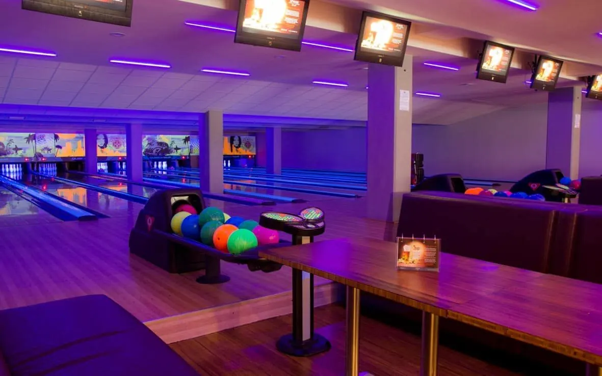 Olympland-Bowlingbahnen für die Firmenfeier